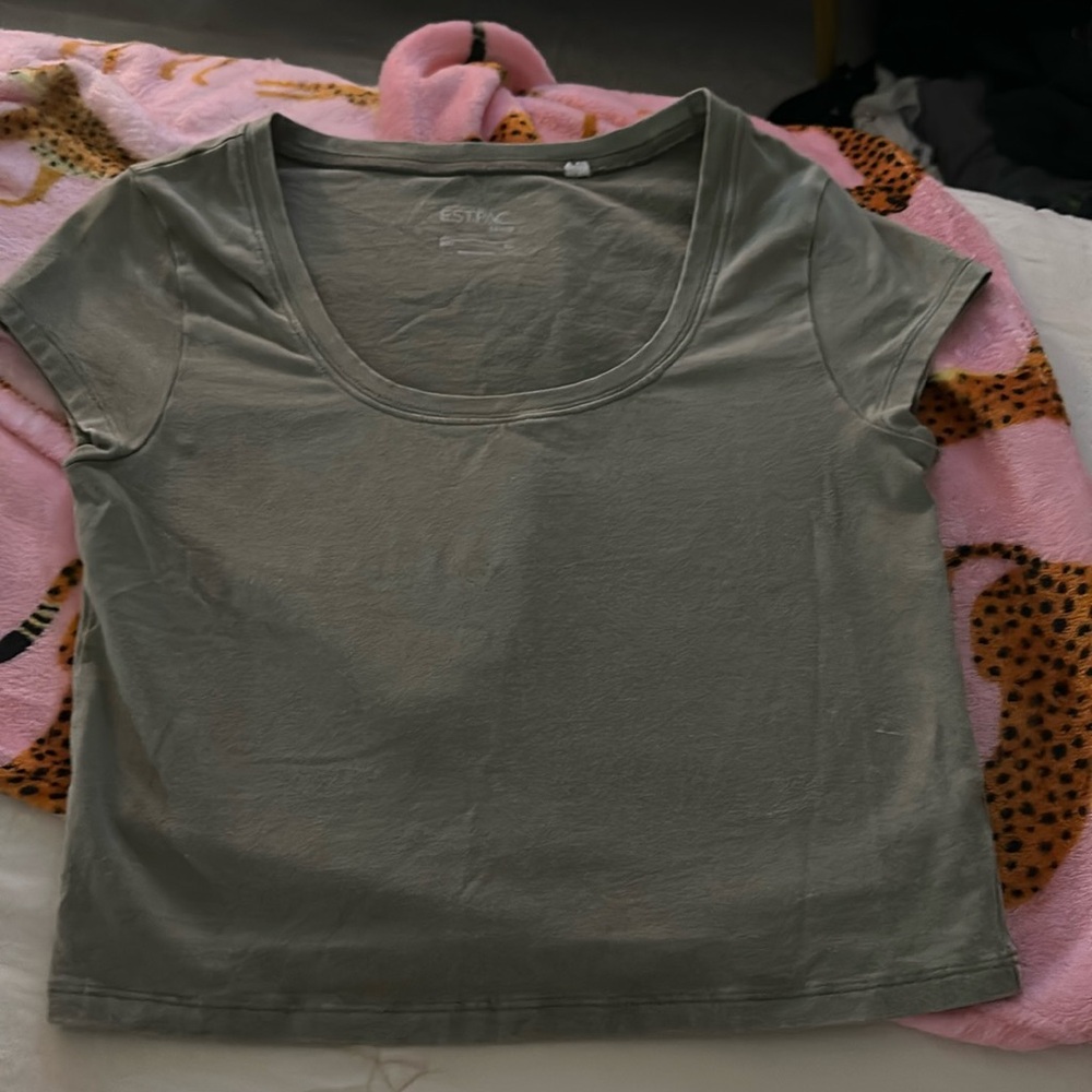 Pac-sun cropped tee